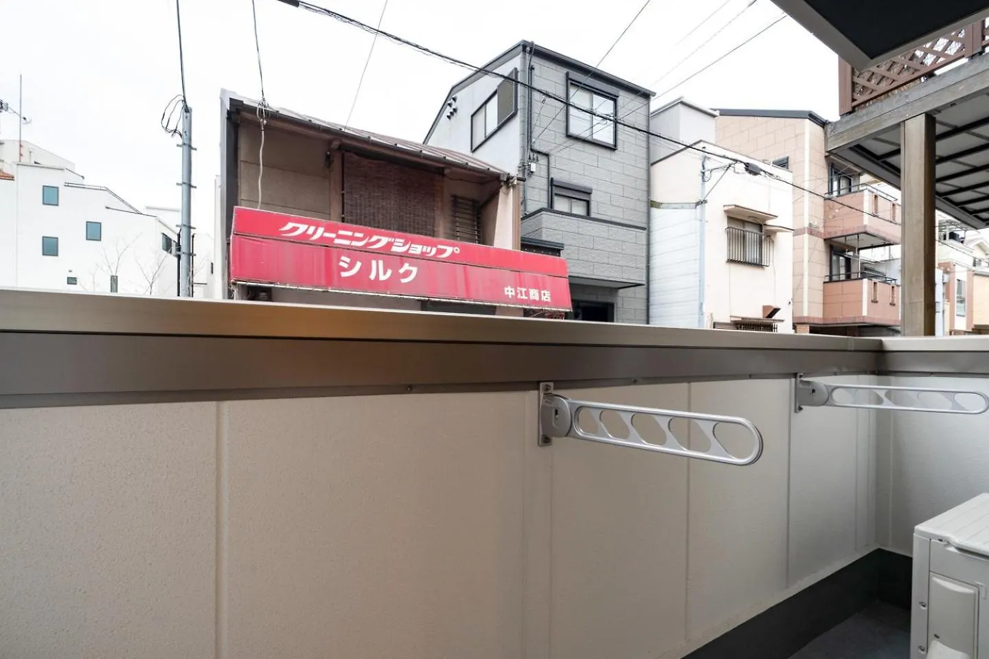 Rufura Fukushima Apartment Osaka