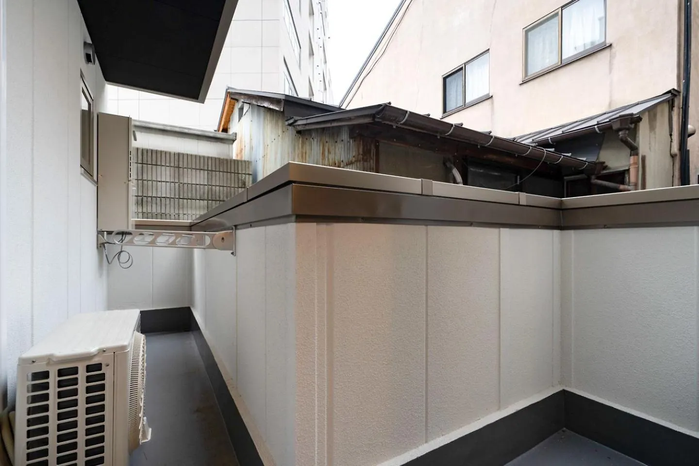 Rufura Fukushima Apartment Osaka