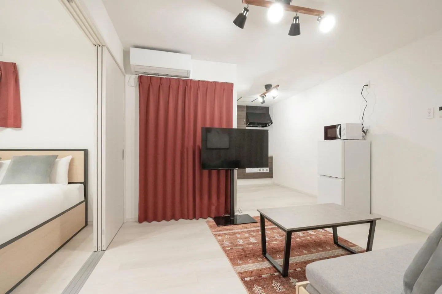 Rufura Fukushima Apartment Osaka 0*,  Japan