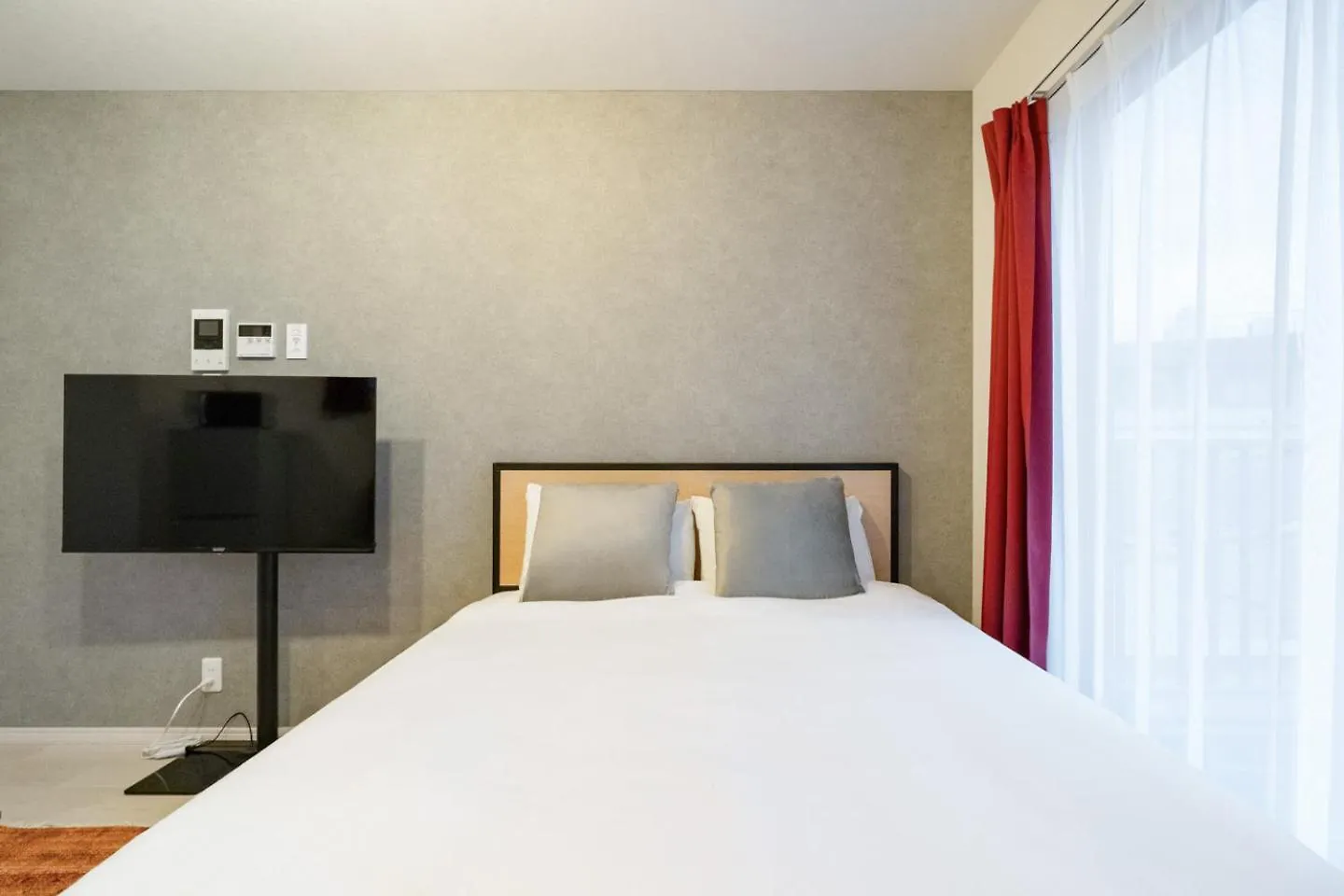 Rufura Fukushima Apartment Osaka