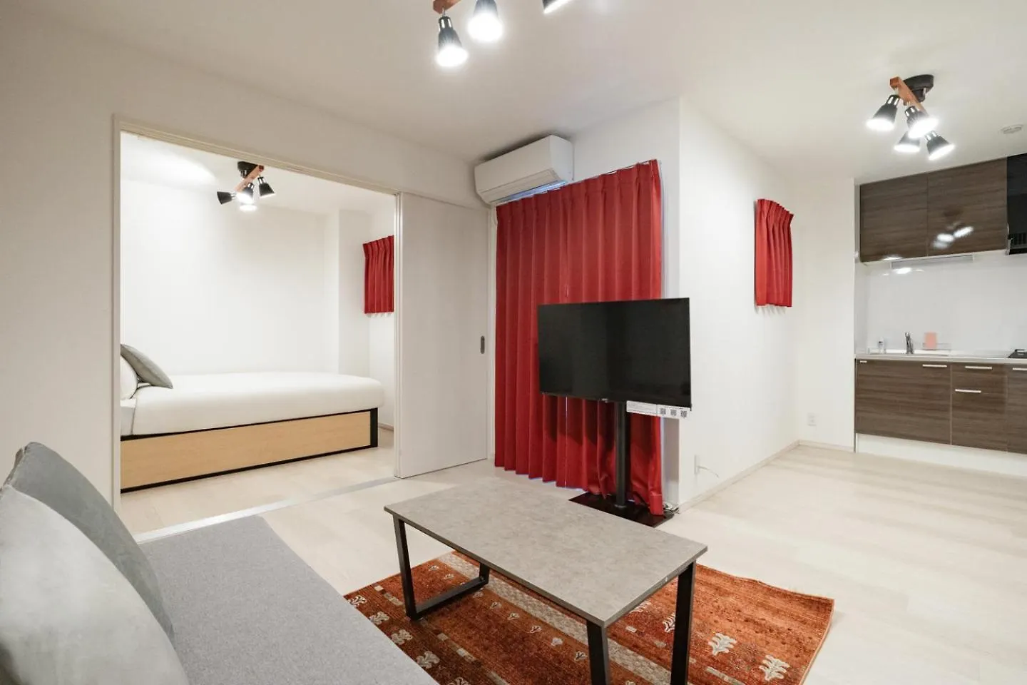 Rufura Fukushima Apartment Osaka