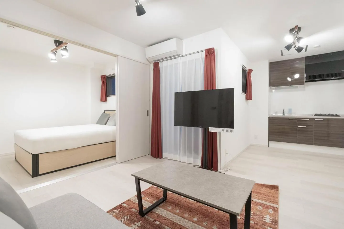 Rufura Fukushima Apartment Osaka